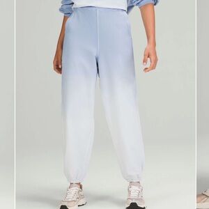Lululemon LA Super-High-Rise Jogger Blue Linen Ombré Wash